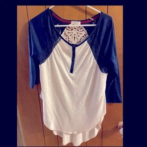 3/4 sleeve, long hanging shirts